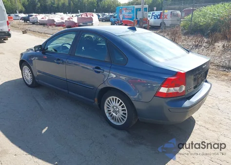 2007 Volvo S40 2.4I from USA, damaged, VIN YV1MS382772269317